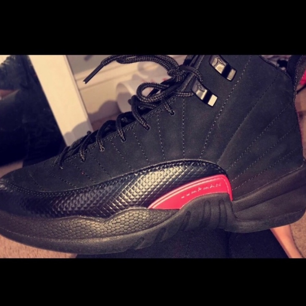 Jordan 12s